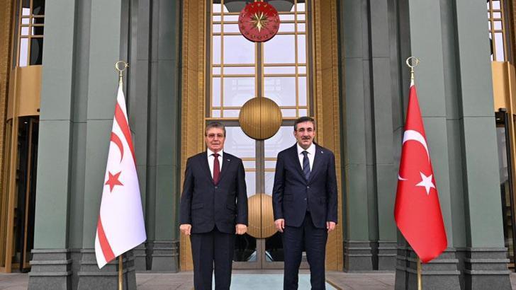 Cevdet Yılmaz, KKTC Başbakanı Üstel ile görüştü