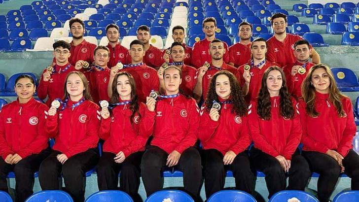 Sualtı Ragbisi Milli Takımları'na İzmir damgası