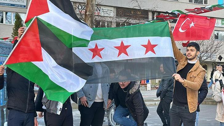 Kütahya’da Suriyelilerden lokumlu kutlama