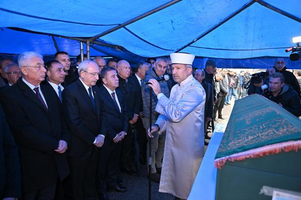 Kılıçdaroğlu, dünürünün cenazesine katıldı