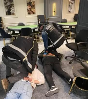 İzmir'de 'Beşoklar' suç örgütüne operasyonda 32 tutuklama / Ek fotoğraflar