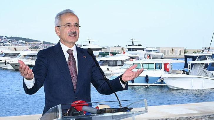 Bakan Uraloğlu: Limanlarda elleçlenen yük miktarı geçen yıla göre yüzde 13,7 arttı
