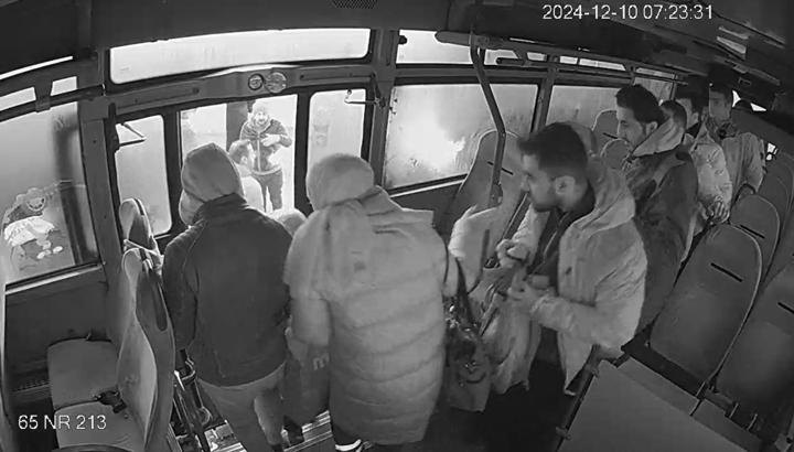 Van'daki zincirleme kazalar; 9'u ağır, 30 kişinin tedavisi sürüyor (2)