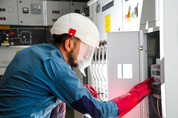 UEDAŞ'tan Güney Marmara’ya 3.7 milyar liralık enerji yatırımı