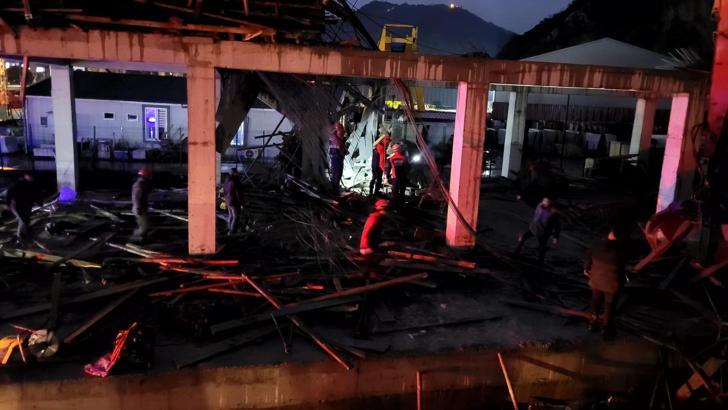 Trabzon'da inşaatta çökme: 3 işçi yaralı, 1 kişi aranıyor