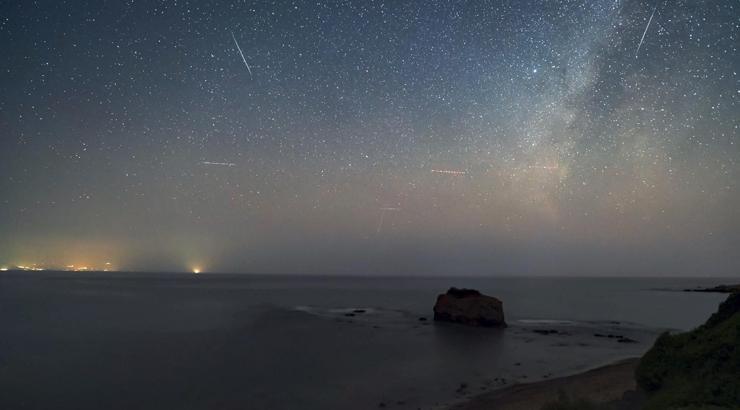 Gökyüzünde 2024'ün son şöleni; saniyede 35 kilometre hızla atmosfere girecekler