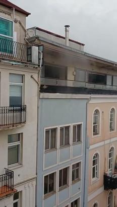 İstanbul - Beyoğlu’nda Masonlar Büyük Locası Derneği'nde yangın