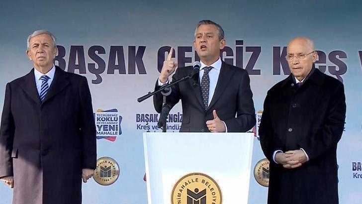 Özgür Özel: Türkiye hem sığınmacıları göndermeli hem kendi gündemine dönmelidir