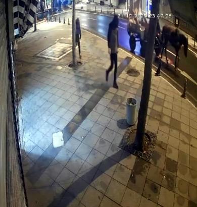 Tekirdağ'da at arabası ile mazgal hırsızlığı kamerada