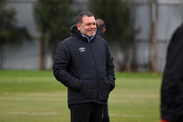 Manisa FK'da Hakan Şapçı ilk idmanına çıktı