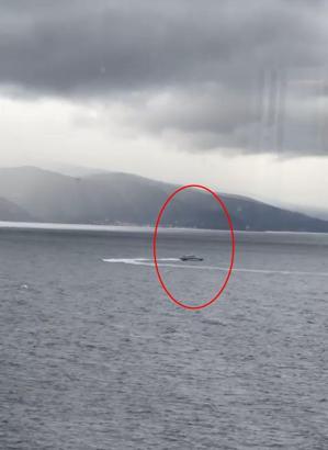 BUDO'nun 14 seferi iptal edildi; deniz otobüsünün dalgalarla mücadele ettiği anlar kamerada