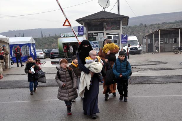 Ülkesine dönen Suriyeli Ahmet: Türkiye her zaman yanımızdaydı