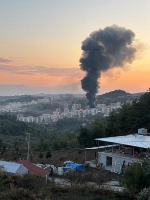 Hatay'da şantiye yatakhanesinde yangın