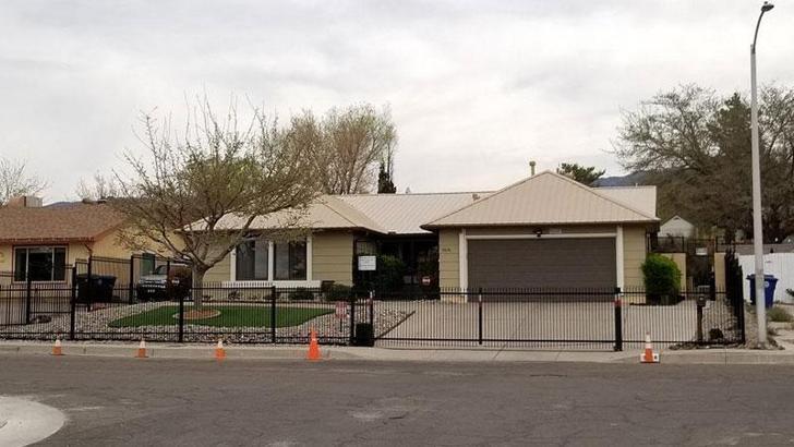 Breaking Bad dizisindeki Walter White'ın evi, 4 milyon dolara satışa sunuldu