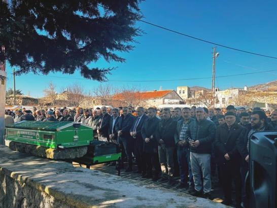 Kazada ölen baba ile oğlu son yolculuğuna uğurlandı