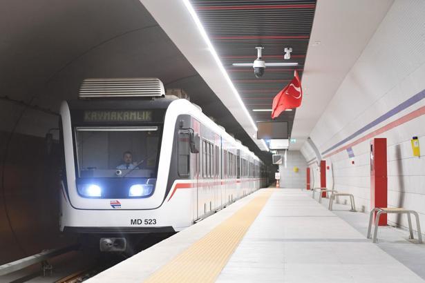 Metro'da Evka 3-Narlıdere arası 20.00'den sonra kesintisiz ulaşım