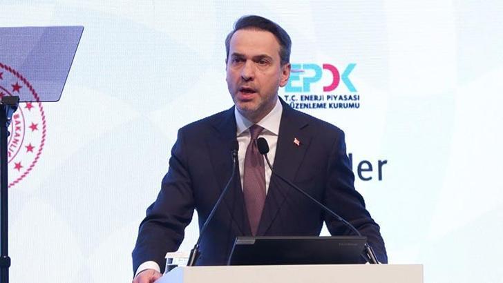 Bakan Bayraktar: Yenilenebilir enerji kurulu gücünde dünya ilk 11'ine girdik