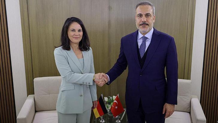 Dışişleri Bakanı Fidan, Almanya Dışişleri Bakanı Baerbock ile görüştü