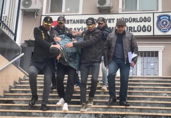 İstanbul - Fatih'te çatı katında işlenen cinayetin faili yakalandı