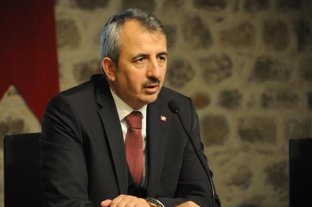 Vali Sezer: Kaçak yapılarla ilgili kaldırma işlemlerini yerine getireceğiz