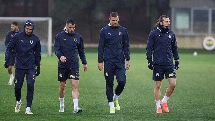 Fenerbahçe, Adana Demirspor maçı hazırlıklarına başladı