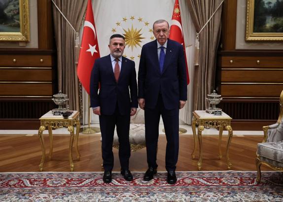 Adana'da AK Parti İl Başkanı adayı Tamer Dağlı oldu