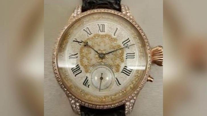 İş insanları arasındaki 3,5 milyon liralık saat hırsızlığı davasında beraat kararı