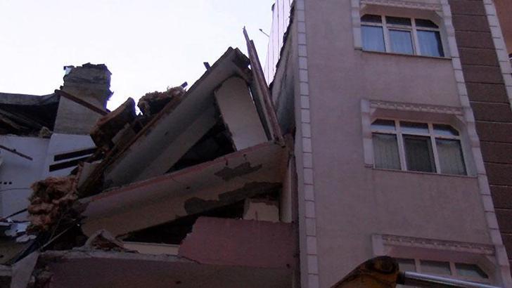 Bahçelievler'de 6 katlı bina yıkılırken bitişiğindeki apartman hasar gördü