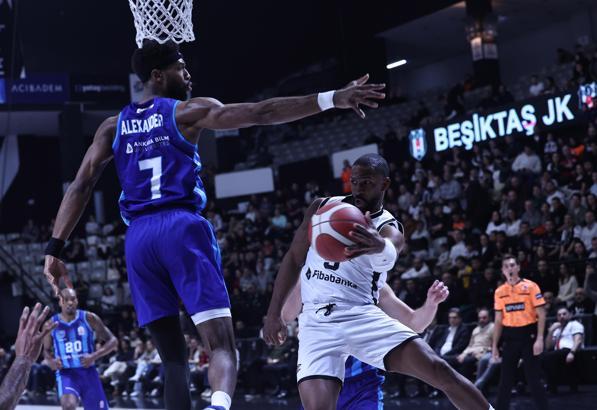 Beşiktaş Fibabanka - Türk Telekom: 96-88