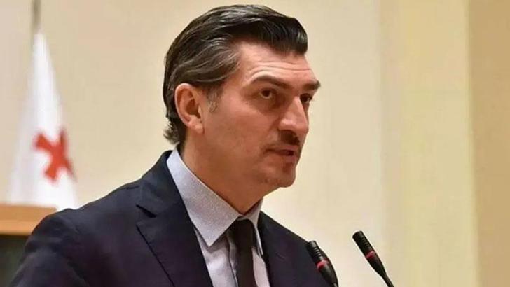 Gürcistan Cumhurbaşkanı Kavelaşvili, 613 mahkumu affetti