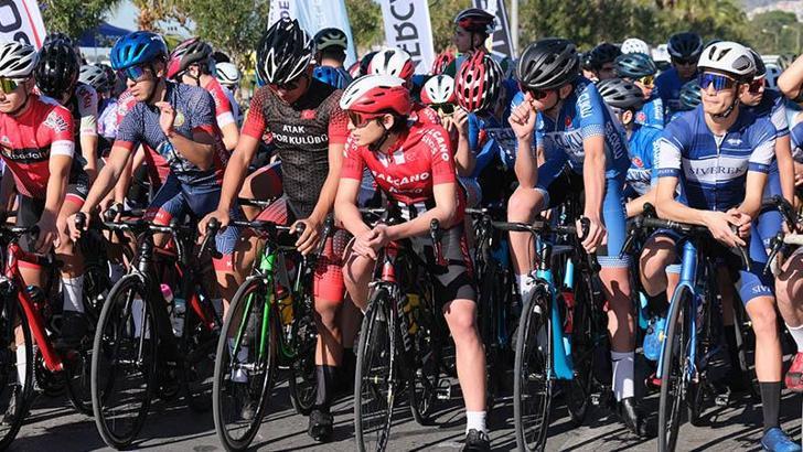 Türkiye Bisiklet Kupası 1. Etap yarışları Alanya’da devam ediyor