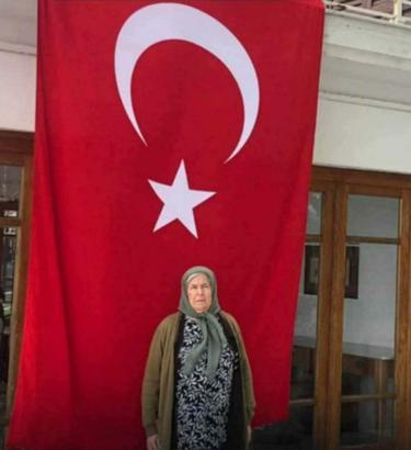 İzmir'de 2 yayanın öldüğü kaza kamerada (2)