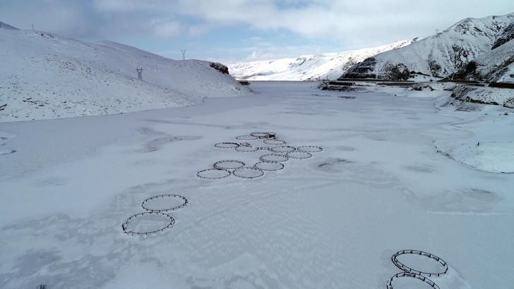 En düşük sıcaklık Van'da ölçüldü; Zernek Baraj Gölü dondu / Ek fotoğraflar