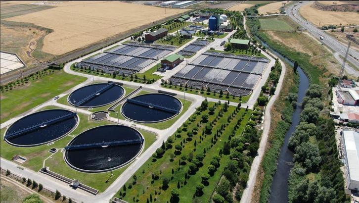 Çamurdan üretilen biyogazın yakılmasıyla, 21 milyon TL'lik elektrik elde edildi