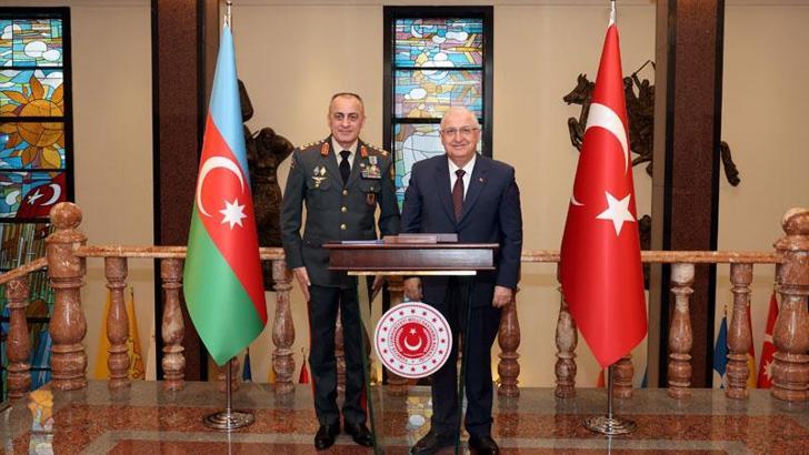 Bakan Güler, Azerbaycan Kara Kuvvetleri Komutanı Mirzeyev'i kabul etti