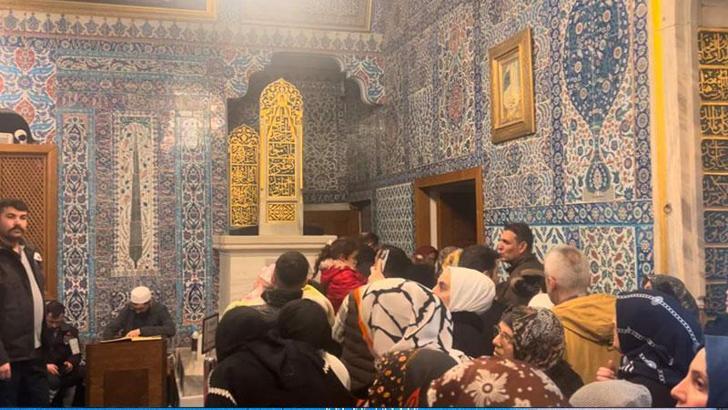 Miraç Kandili Eyüpsultan ve Ayasofya camilerinde idrak edildi