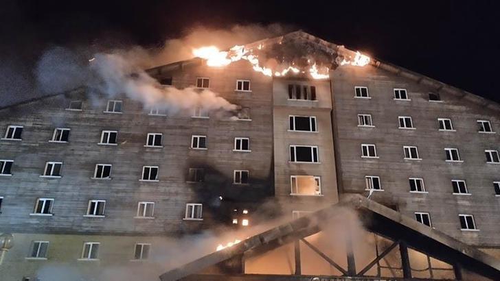 Bolu’daki otel yangını, mutfakta kızgın yağın tutuşmasıyla başlamış