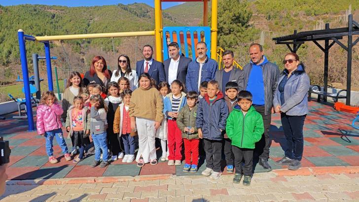 Samandağ'ın en uzak mahallesine ilk defa park yapıldı