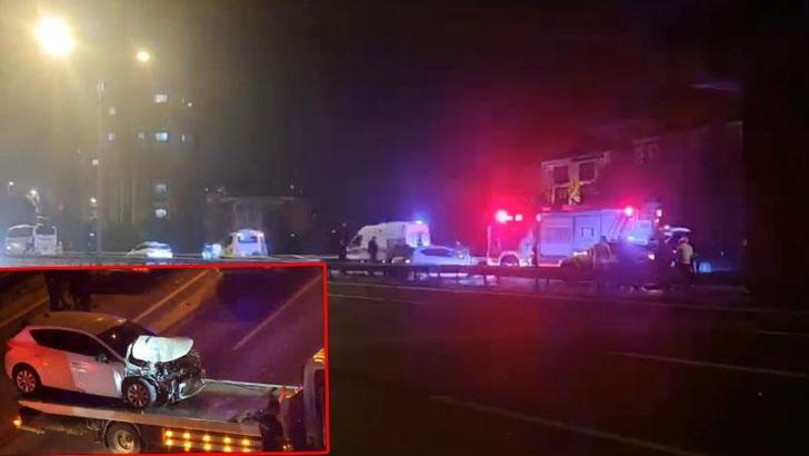 Ümraniye TEM Otoyolu'nda otomobil yolcu otobüsüne çarptı: 2 yaralı