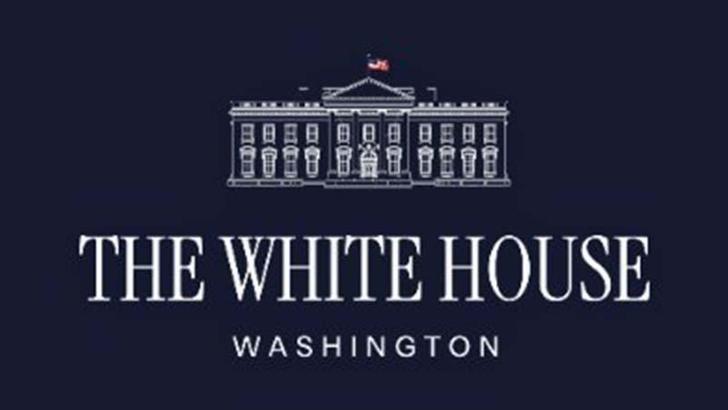 Beyaz Saray: Trump istediği herkesi görevden alma yetkisine sahip