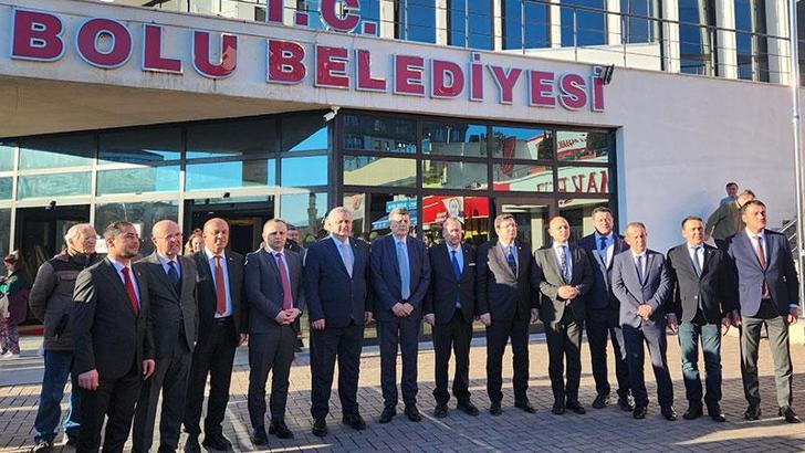 Bolu’da CHP’li 10 belediye başkanından otel yangınına ilişkin açıklama