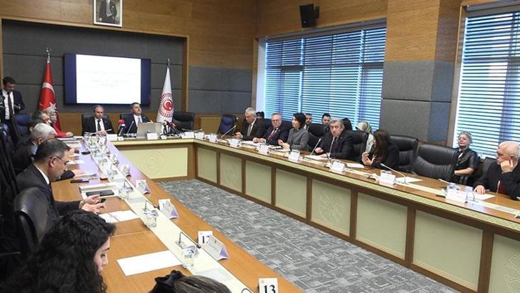 Komisyon üyesi Baş: SGK'ya yapılan bildirimle hastaya uygulandığı söylenen tedavinin alakası yok