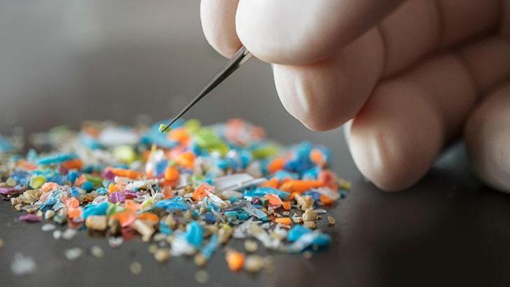 Araştırma: İnsan beynindeki mikroplastik oranı hızla artıyor