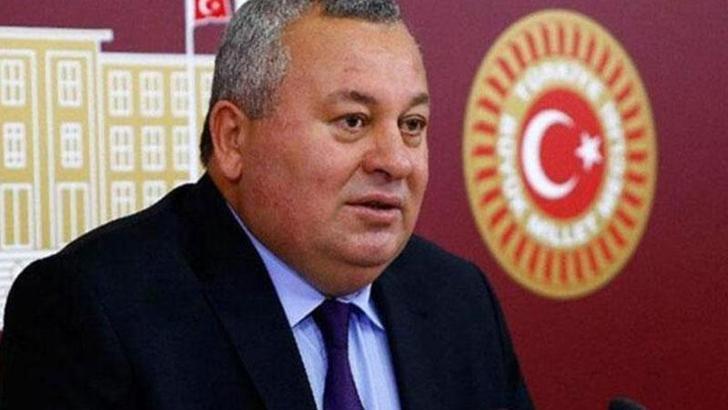 Cemal Enginyurt hakkında ‘Cumhurbaşkanına hakaret' ve 'Tehdit’ suçlamasıyla soruşturma başlatıldı