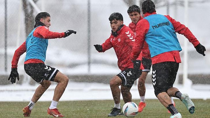 Sivasspor, Beşiktaş maçı hazırlıklarına başladı