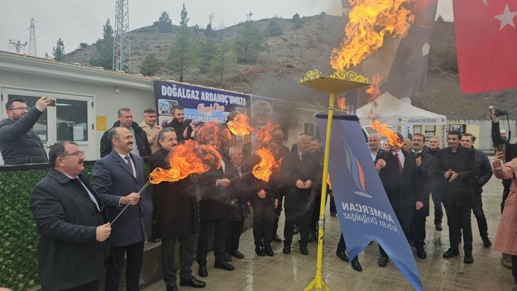 Ardanuç'ta doğalgaz sevinci