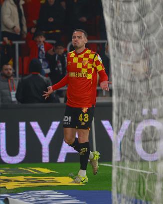 Göztepe'nin gol umudu Tijanic olacak