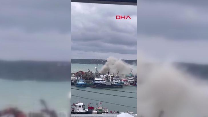 Rumeli Feneri’nde balıkçı teknesinde yangın