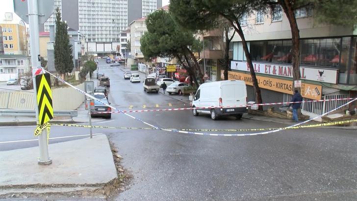 İstanbul - Tuzla'da tahliye edilen 4 katlı bina belediye ekipleri tarafından mühürlendi