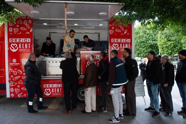 Seyhan Belediyesi, kent lokantalarının sayısını artırıyor